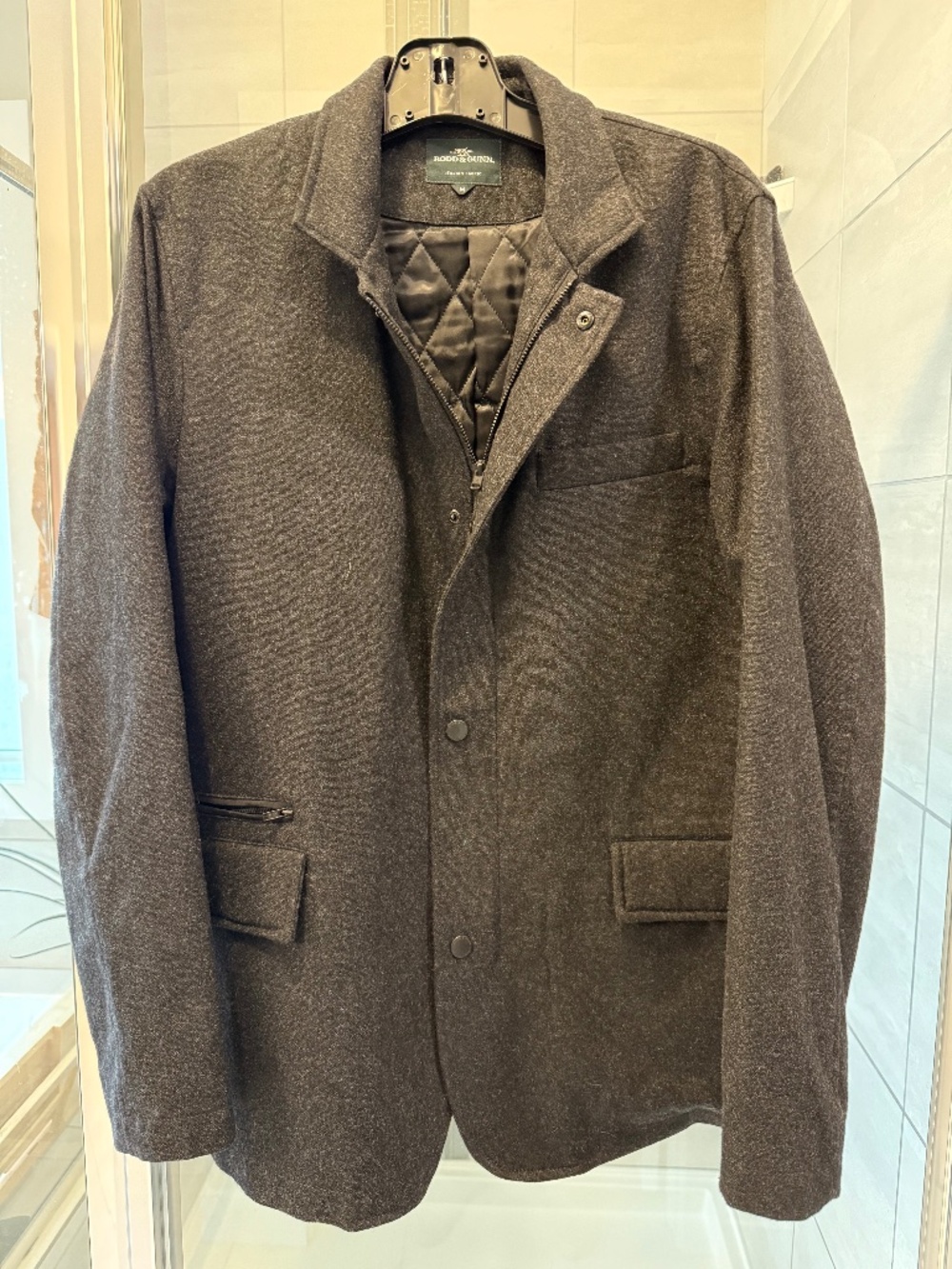 Rodd & Gunn charcoal jacket